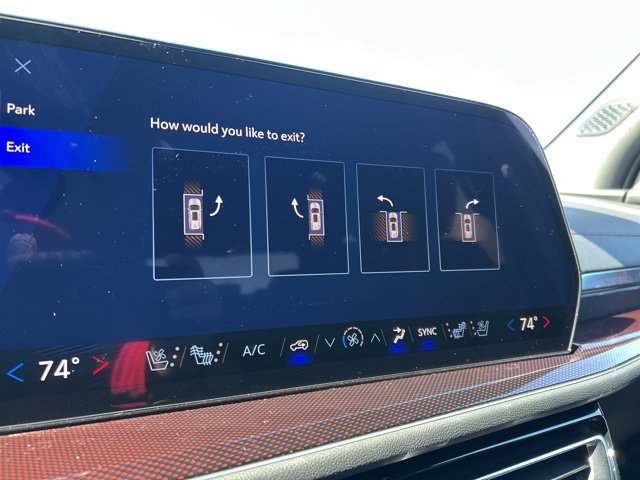 New 2026 Chevrolet Traverse RS w/ LPO, Floor Liner Package FWD image 53