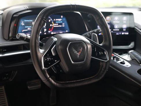 Used 2020 Chevrolet Corvette Stingray Coupe w/ Z51 Performance Package RWD image 26
