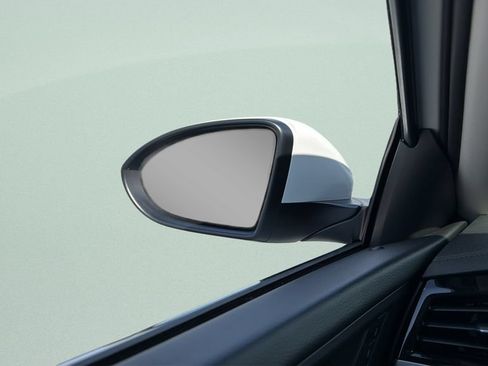 Certified 2024 Volkswagen Jetta SE w/ Panoramic Sunroof Package FWD image 11