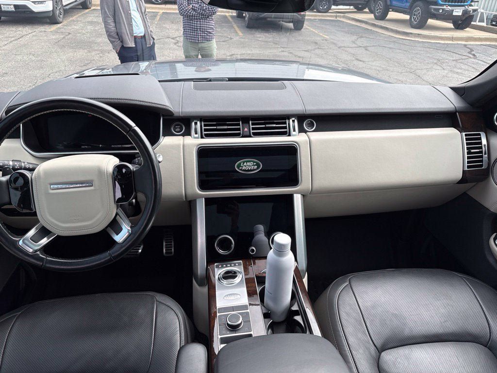 Used 2021 Land Rover Range Rover P525 Westminster Edition AWD/4WD image 9