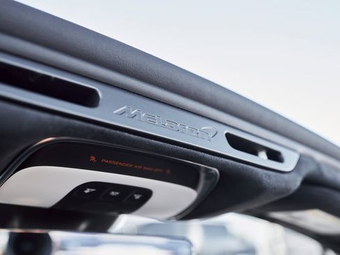 Used 2024 McLaren 750S Spider image 73