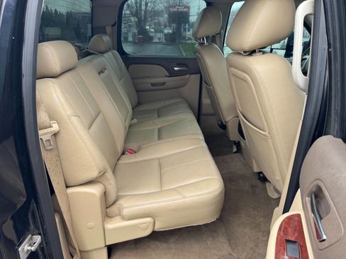 Used 2012 Chevrolet Silverado 2500 LTZ w/ LTZ Plus Package image 15