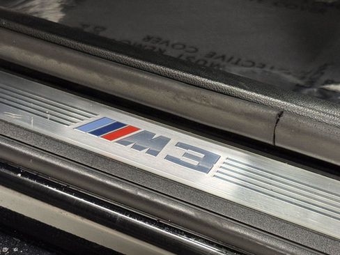Used 2011 BMW M3 Sedan RWD image 39