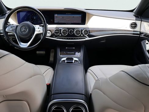 Used 2020 Mercedes-Benz S 560 4MATIC Sedan image 15