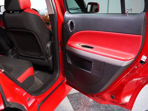Used 2008 Chevrolet HHR SS FWD image 37