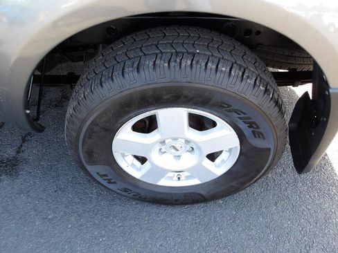 Used 2007 Nissan Frontier SE w/ Power Pkg AWD/4WD image 22
