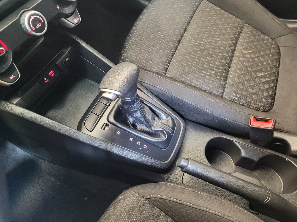 Used 2019 Kia Rio S FWD image 26