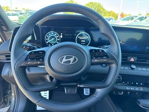 New 2026 Hyundai Elantra Sport image 16