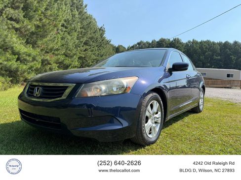 Used 2009 Honda Accord LX-P image 1