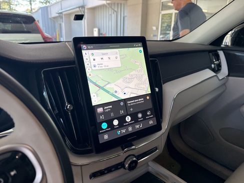 Used 2026 Volvo XC60 B5 Ultra w/ Protection Package Premier AWD/4WD image 1