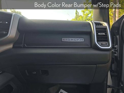 Used 2019 RAM 1500 Big Horn RWD image 12