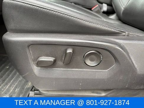 Used 2023 Chevrolet Silverado 1500 LT w/ Leather Package AWD/4WD image 19