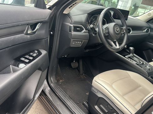 Used 2024 MAZDA CX-5 AWD 2.5 S w/ Preferred Package image 11