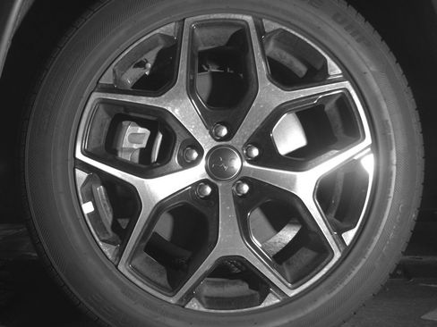 Used 2025 Jeep Compass Limited AWD/4WD image 12