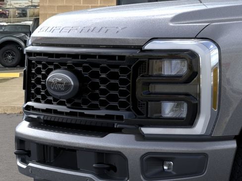New 2026 Ford F350 Lariat w/ Black Appearance Package AWD/4WD image 17