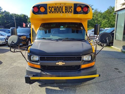 Used 2014 Chevrolet Express 3500 w/ School Bus Package RWD image 3