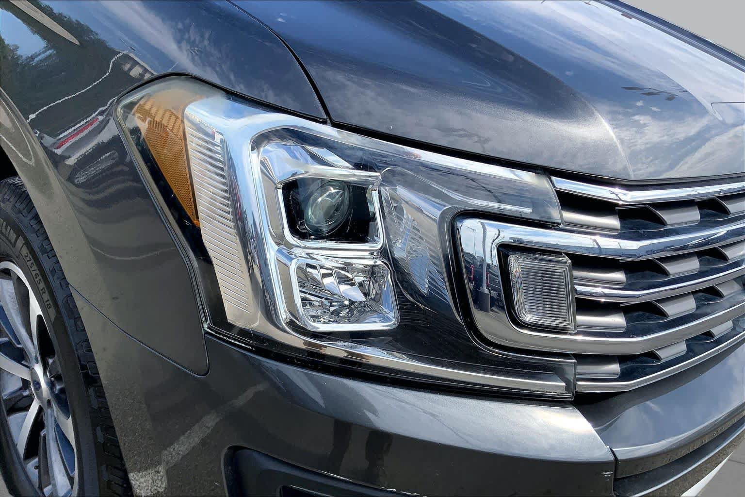 Used 2020 Ford Expedition XLT w/ Equipment Group 201A RWD image 26