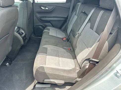 Used 2024 Chevrolet Blazer LT w/ Convenience Package FWD image 11