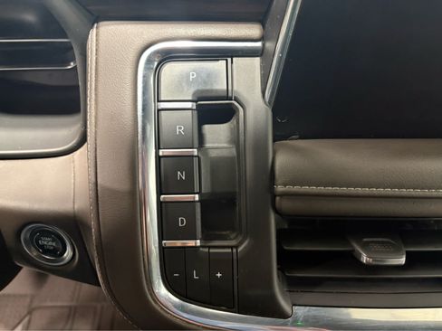 Used 2024 Chevrolet Suburban LT w/ LT Signature Package AWD/4WD image 23