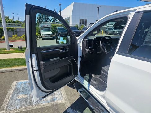 New 2026 Chevrolet Silverado 1500 LT w/ All Star Edition Plus AWD/4WD image 19