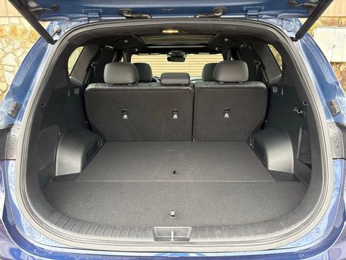 Used 2022 Hyundai Santa Fe Calligraphy w/ Cargo Package image 16