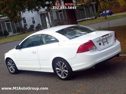 Used 2012 Volvo C70 T5 image 22