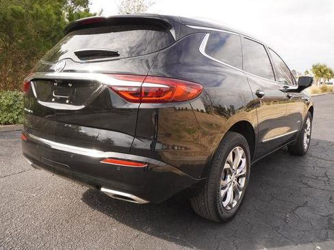 Used 2021 Buick Enclave Avenir w/ Avenir Technology Package image 3