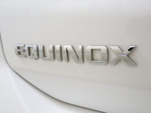 Used 2019 Chevrolet Equinox LT FWD image 22