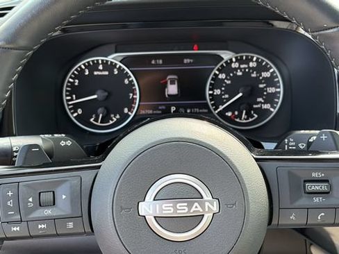 Certified 2023 Nissan Pathfinder SL w/ SL Premium Package AWD/4WD image 12