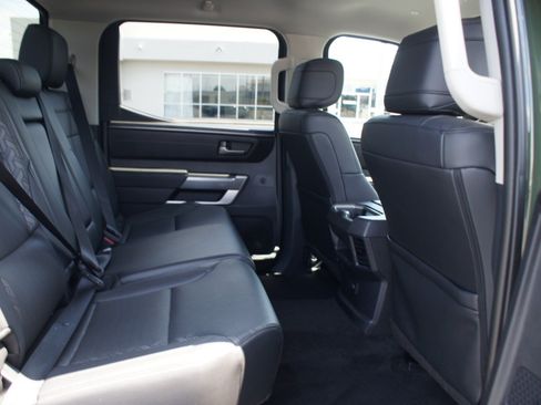 Used 2022 Toyota Tundra SR5 w/ SR5 Premium Package AWD/4WD image 22
