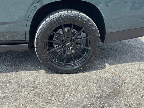 Used 2026 GMC Yukon AT4 w/ AT4 Premium Plus Package image 12