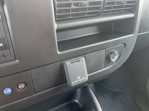 Used 2023 GMC Savana 2500 w/ Driver Convenience Package image 29