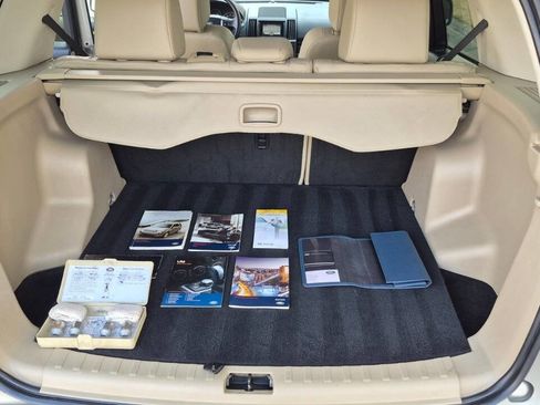 Used 2012 Land Rover LR2 HSE image 59