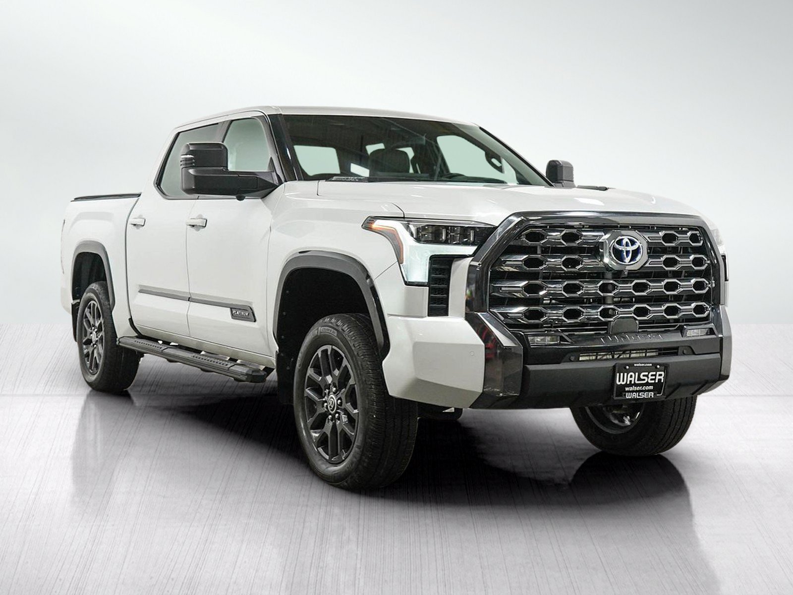 Used 2022 Toyota Tundra Platinum AWD/4WD image 7