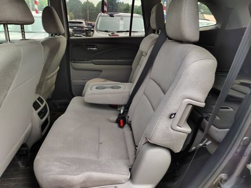 Used 2019 Honda Pilot LX image 11