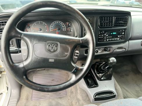 Used 1999 Dodge Dakota SLT AWD/4WD image 16