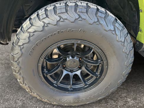 Used 2023 Toyota 4Runner TRD Off-Road Premium image 13