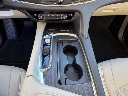 Used 2023 Buick Enclave Avenir w/ Avenir Technology Package image 19