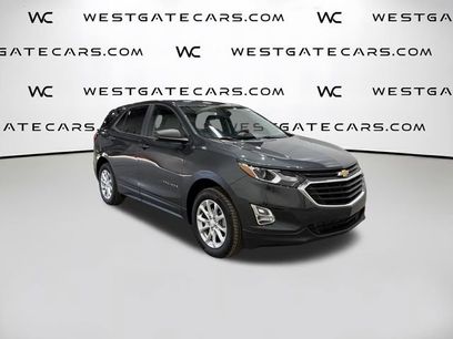 Used 2021 Chevrolet Equinox LS w/ LS Convenience Package