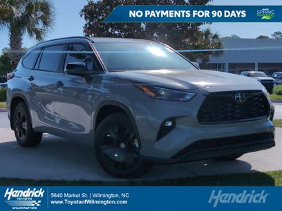 Used 2025 Toyota Highlander XLE