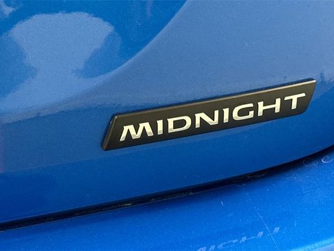 New 2025 Nissan Sentra SR w/ Midnight Edition image 18