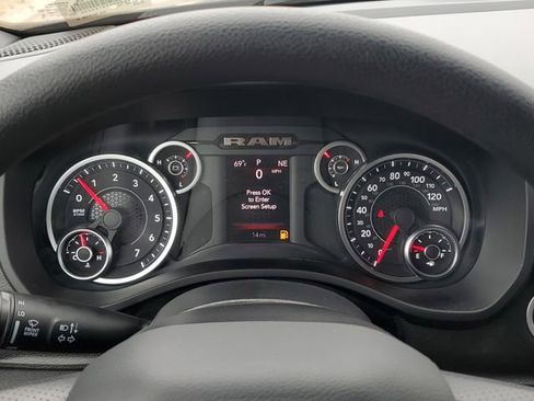 New 2026 RAM 1500 Express image 27