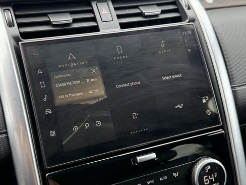 Used 2024 Land Rover Discovery Dynamic SE image 20