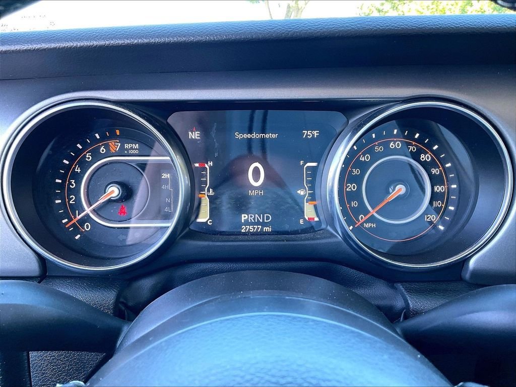 Used 2023 Jeep Gladiator Sport AWD/4WD image 23