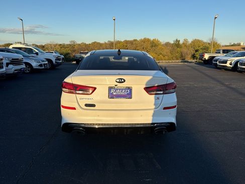 Used 2019 Kia Optima S w/ S Panoramic Sunroof Package image 4