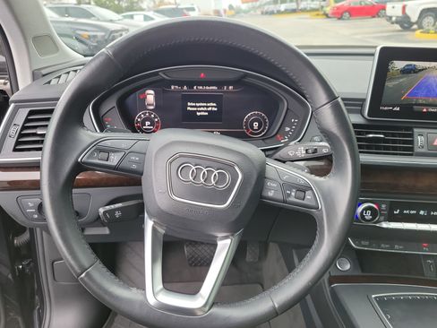 Used 2019 Audi Q5 2.0T Premium Plus w/ Premium Plus Package image 23