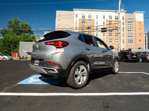 Used 2024 Buick Encore GX Preferred FWD image 3