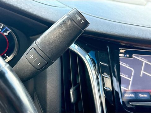 Used 2018 Cadillac Escalade Luxury image 18