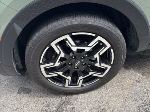 Used 2025 Hyundai Santa Cruz Limited image 46