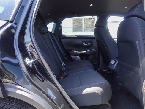 Used 2025 Honda HR-V Sport image 14